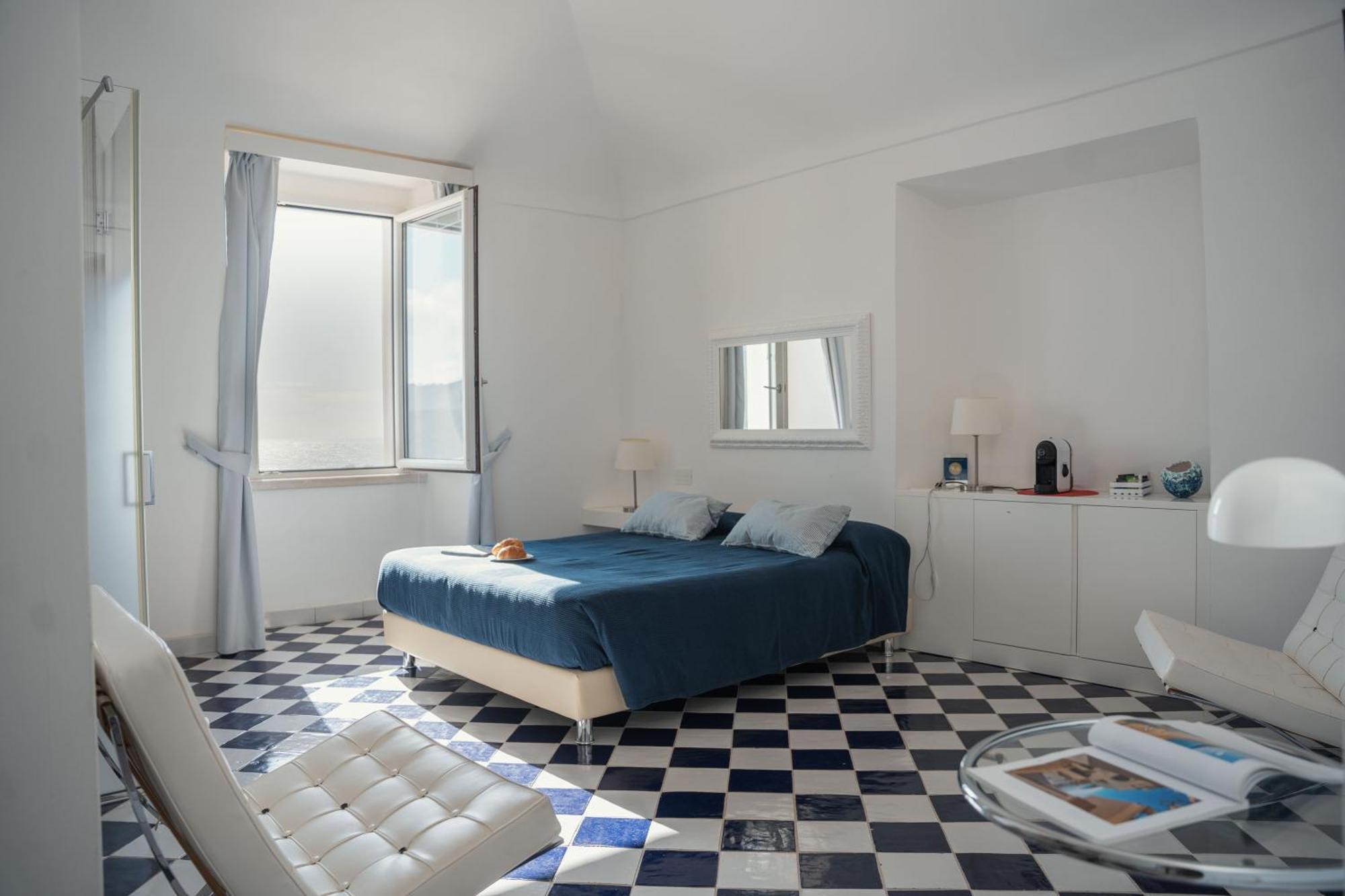 Ganimede Centro Storico Apartment Sperlonga Bagian luar foto